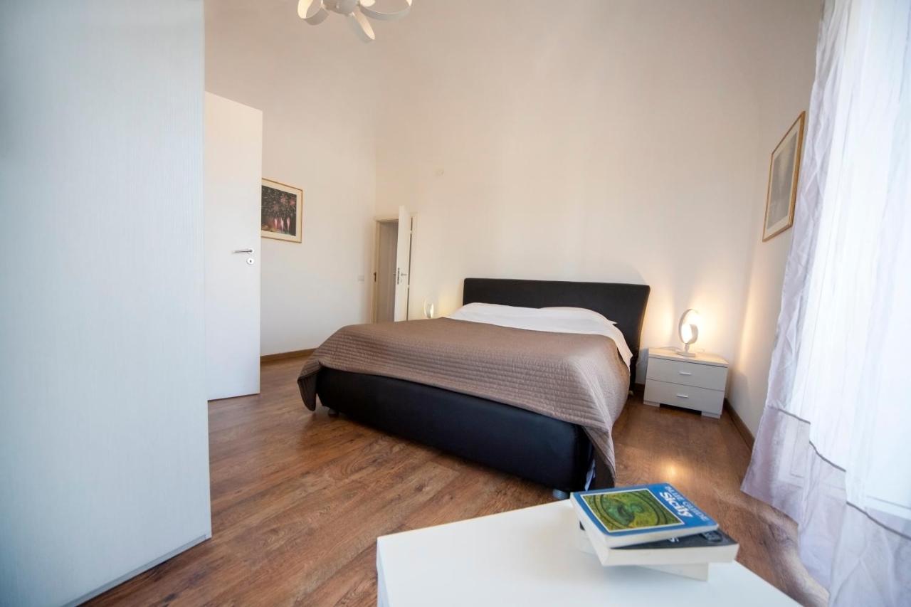 Zurria Rooms คาตาเนีย ภายนอก รูปภาพ