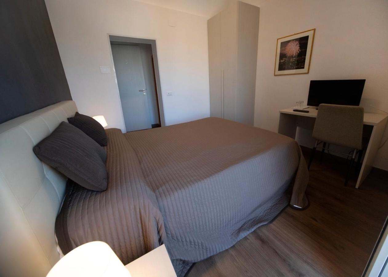 Zurria Rooms คาตาเนีย ภายนอก รูปภาพ
